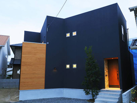 Fine Material House